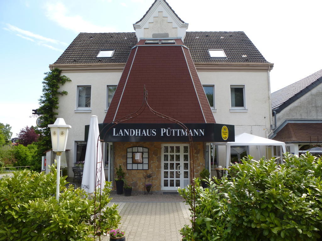 Hotel Landhaus-Puettmann Fröndenberg Esterno foto